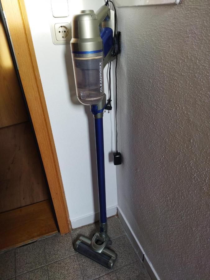 Aussergewoehnliche Atelierferienwohnung Mit Balkon An Der Donau Winzer Exterior foto